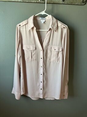 Express Women's Pale Blush Button-Up Shirt with Chest Pockets